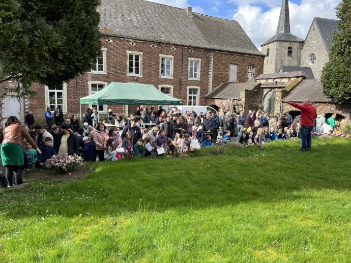 Chasse aux Oeufs Chasse aux Oeufs